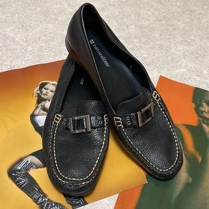 NATURALIZER “CANTOR” BLACK LEATHER UPPERS LOAFERS WITH SILVER TONE BUCKL…